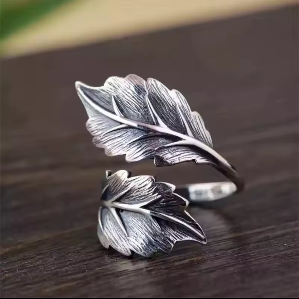 Vintage Leaf Resizable Ring Retro Jewelry - Picture 7 of 7